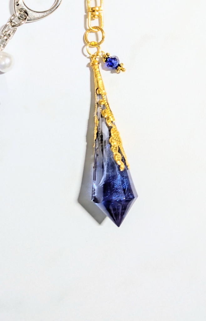 【空のかけら】夜空の魔法石🌟💎レジンキーホルダー