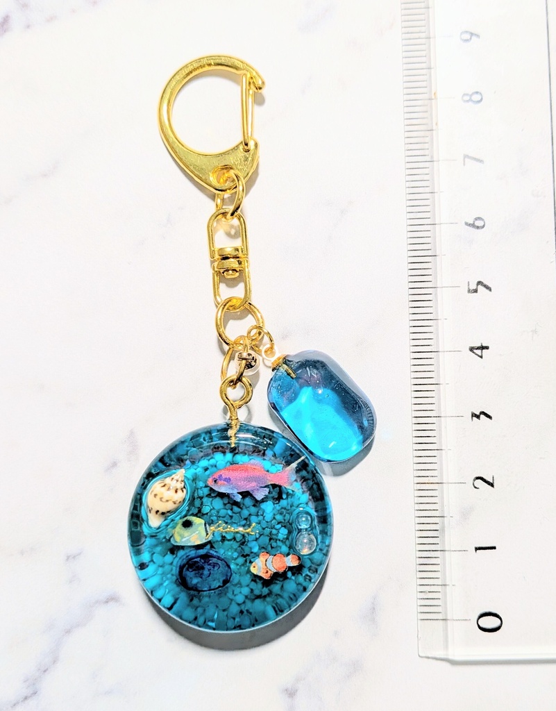 【海のかけら】神秘の海の中🐟レジンで作る海キーホルダー
