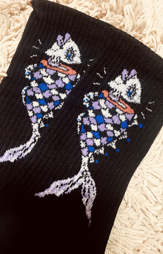 "三枚におろして"靴下