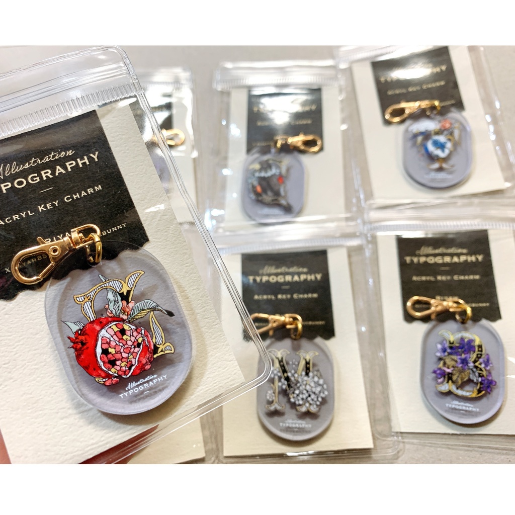 【受注生産】イニシャル|アクリルキーチャーム