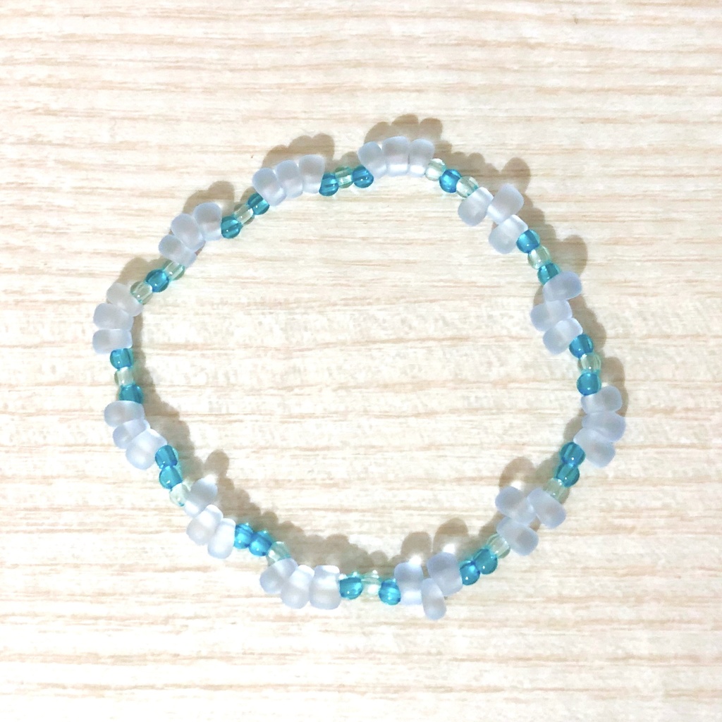 雨の雫ブレスレット