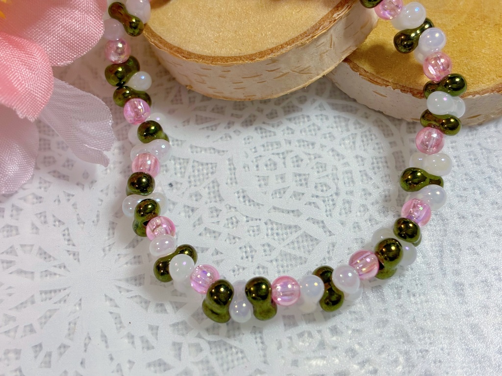 「萌」春の色彩ブレスレット(ゴムタイプ)