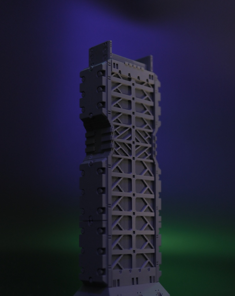 デスクトップ・オーガナイザー　第３新東京市のビル群より　『盾ビル』