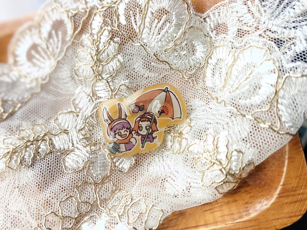 ちいさないのちクリアピンバッジ【verサマーアイス】