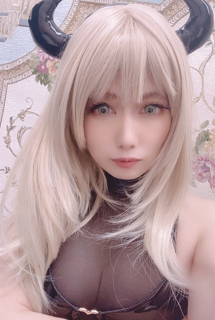 理緒 チェキ