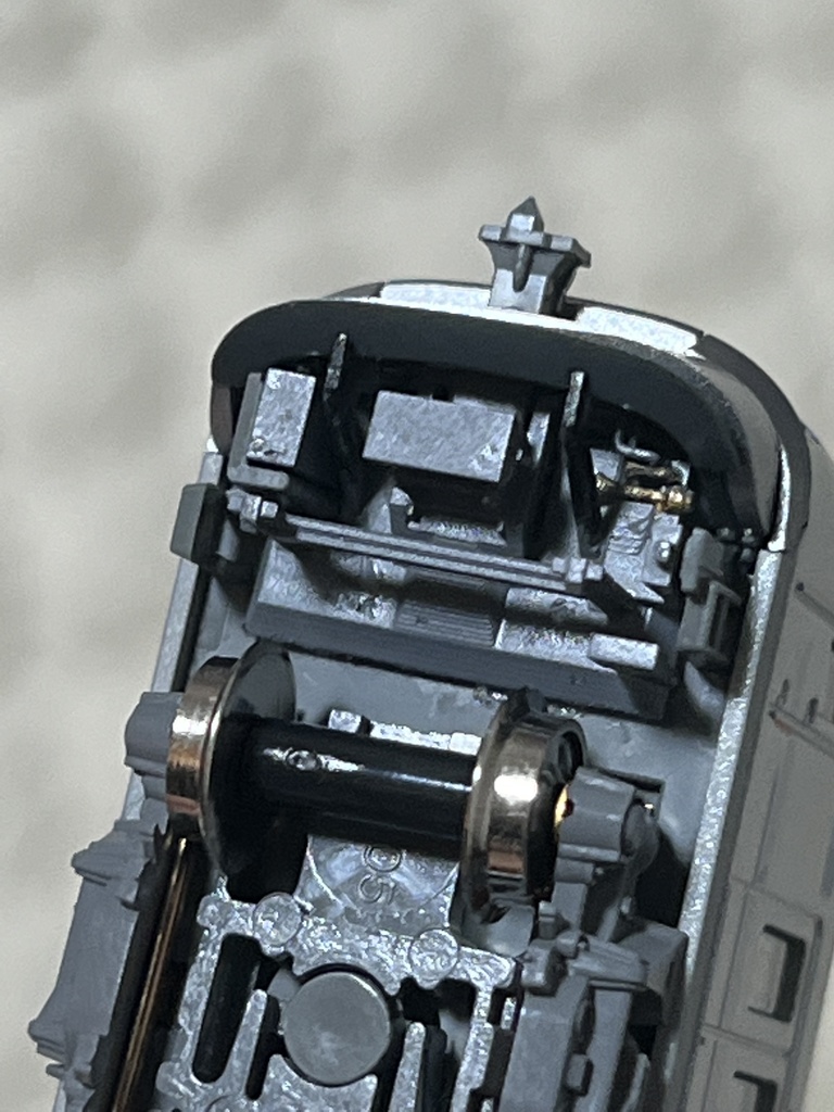 K社製17000・18000系用スカート内再現パーツ