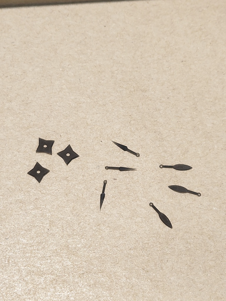 忍具のネイルパーツ