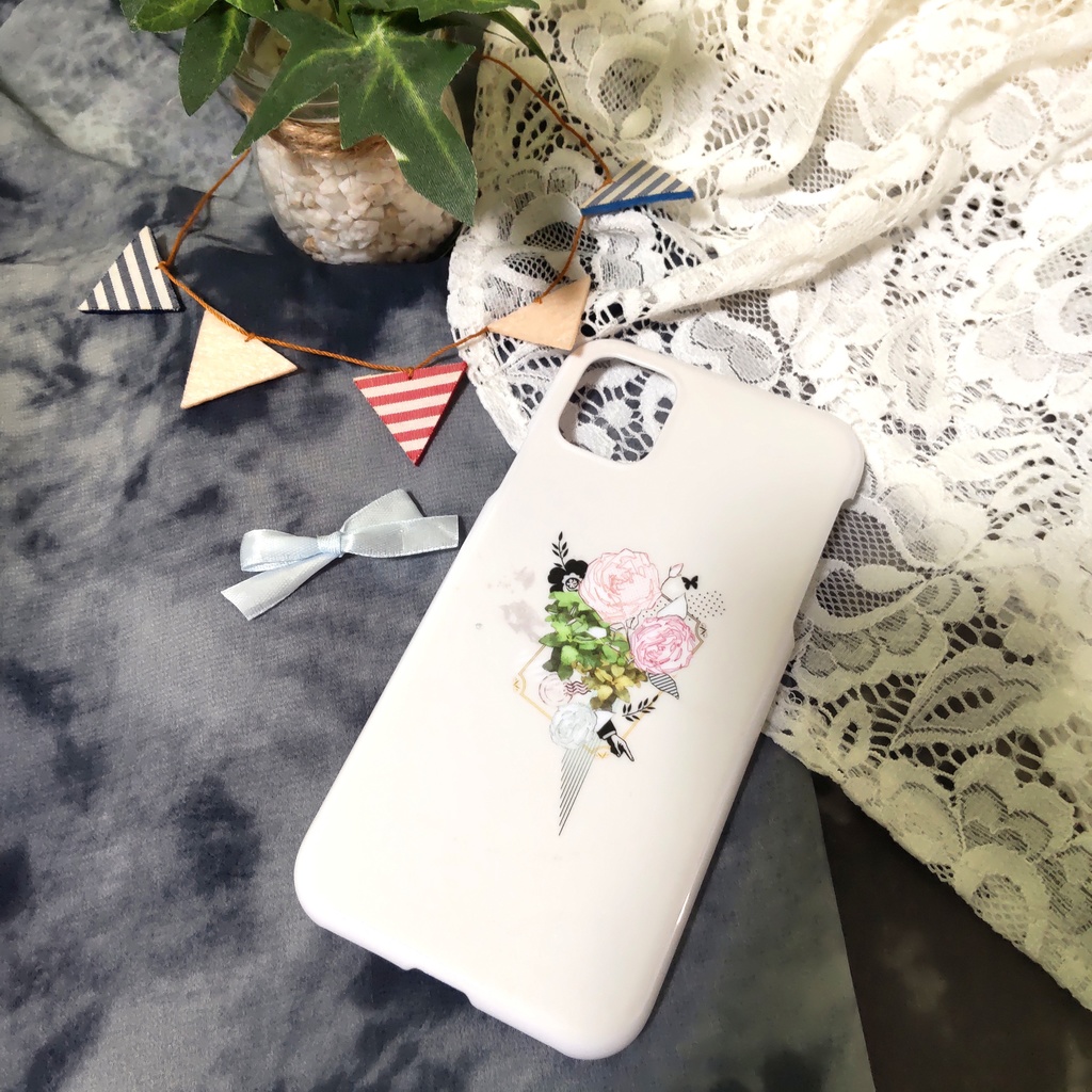 【iPhone11ケース】薔薇コラージュハードケース
