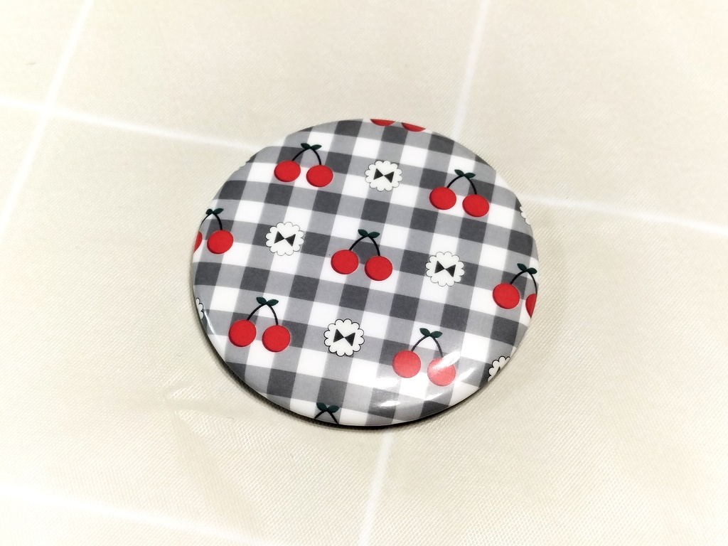 🍒🖤缶ミラー