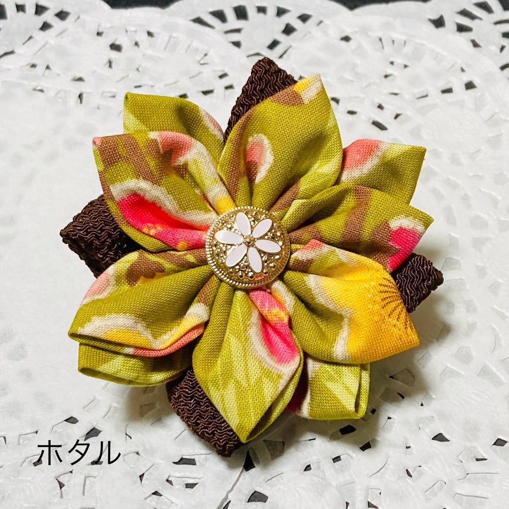 絞り細工クリップブローチ