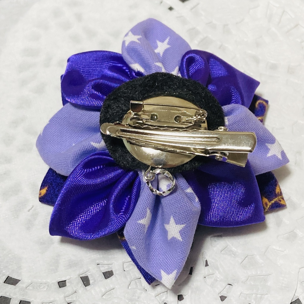 絞り細工クリップブローチ