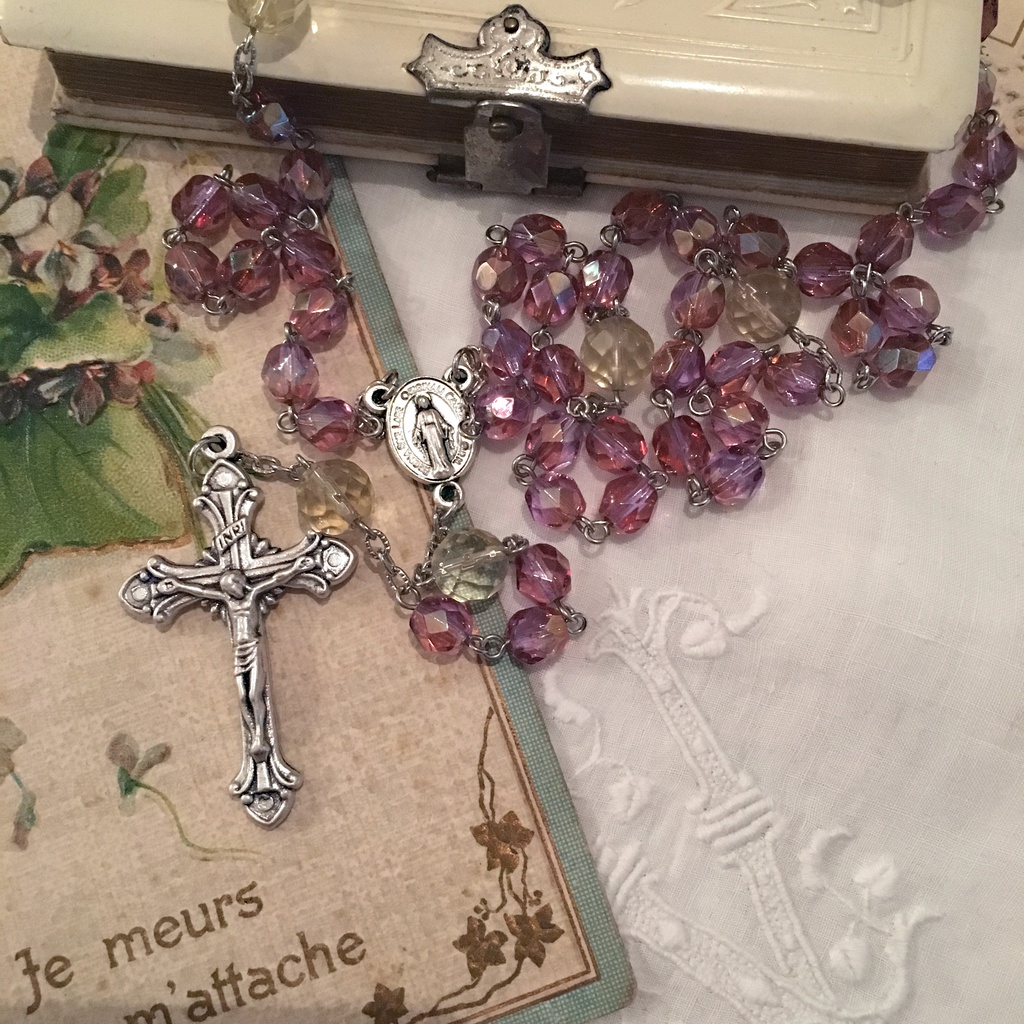 【 ロザリオ 】アレキ硝子 - alexandrite glass -