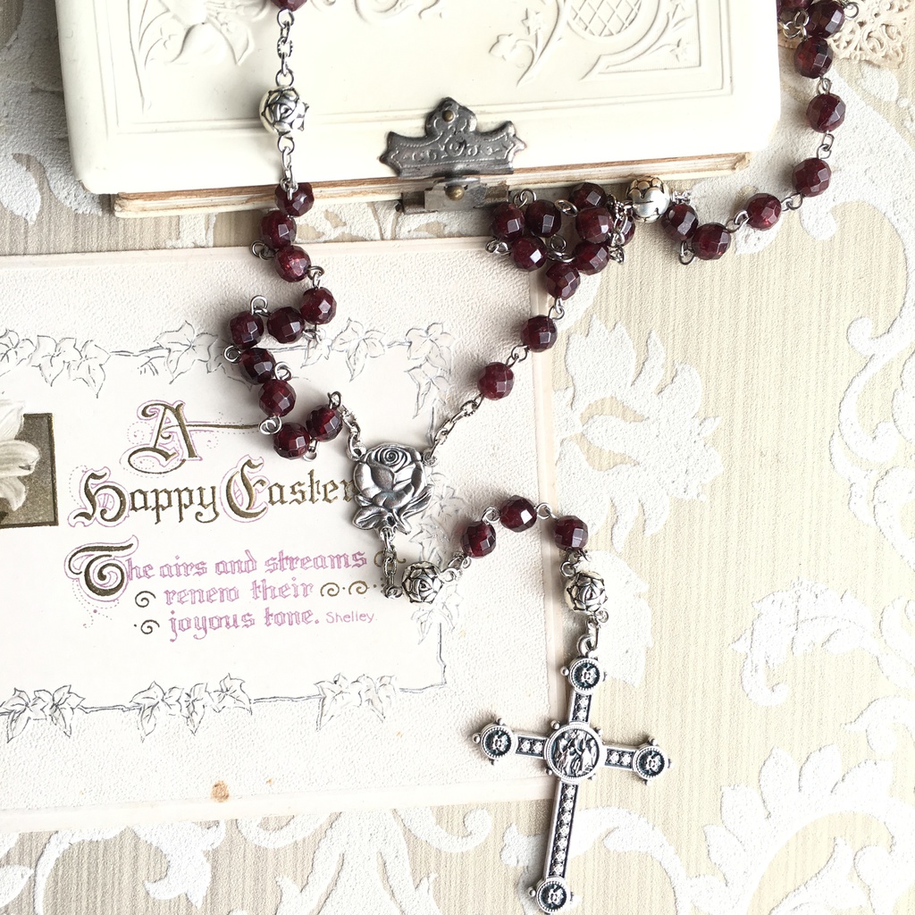 【 ふたりのロザリオ 】ミニチュアローズ - Grenadier & Nuit -