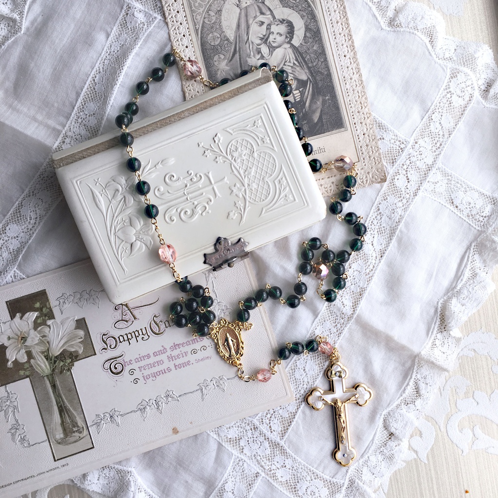 ※終了【 ロザリオ 】グリーン・ベルベット - robe vert et cerisier -