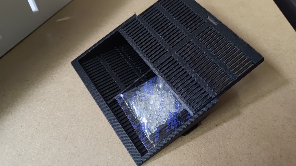 【無印良品 ポリプロピレン 小物収納ケース 中 引出2個用】20°セパレーター(乾燥剤収納付き) 【4個セット】