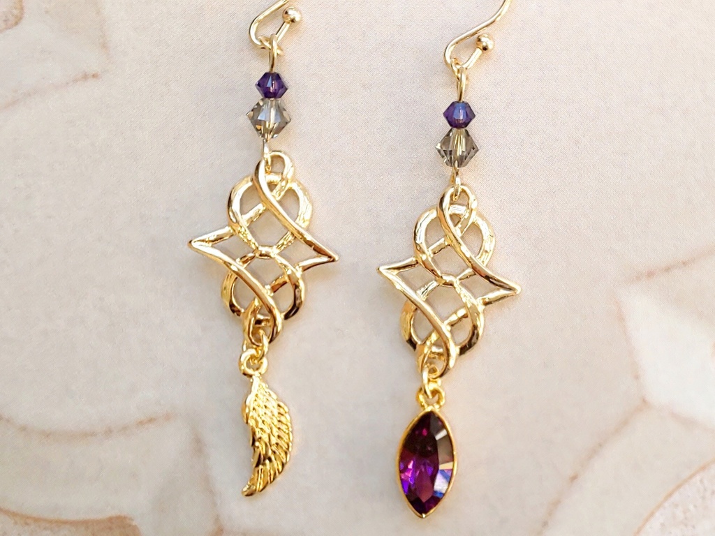 第五人格 占い師(歴戦の猟師)イメージピアス/イヤリング B