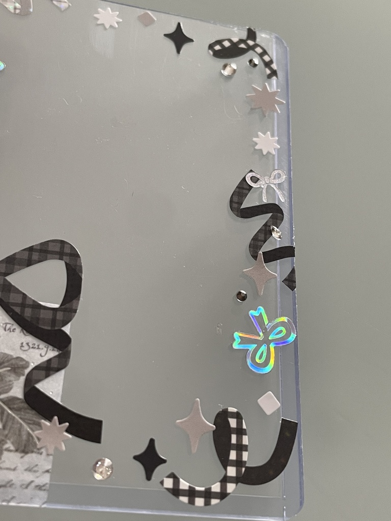 B8✴︎モノトーンチェック