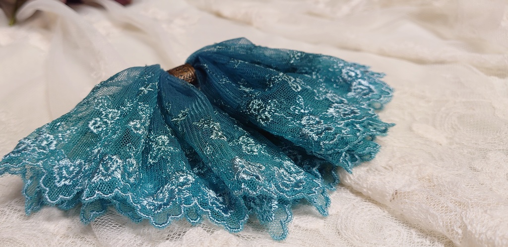 双子姫の手染めレースリボン