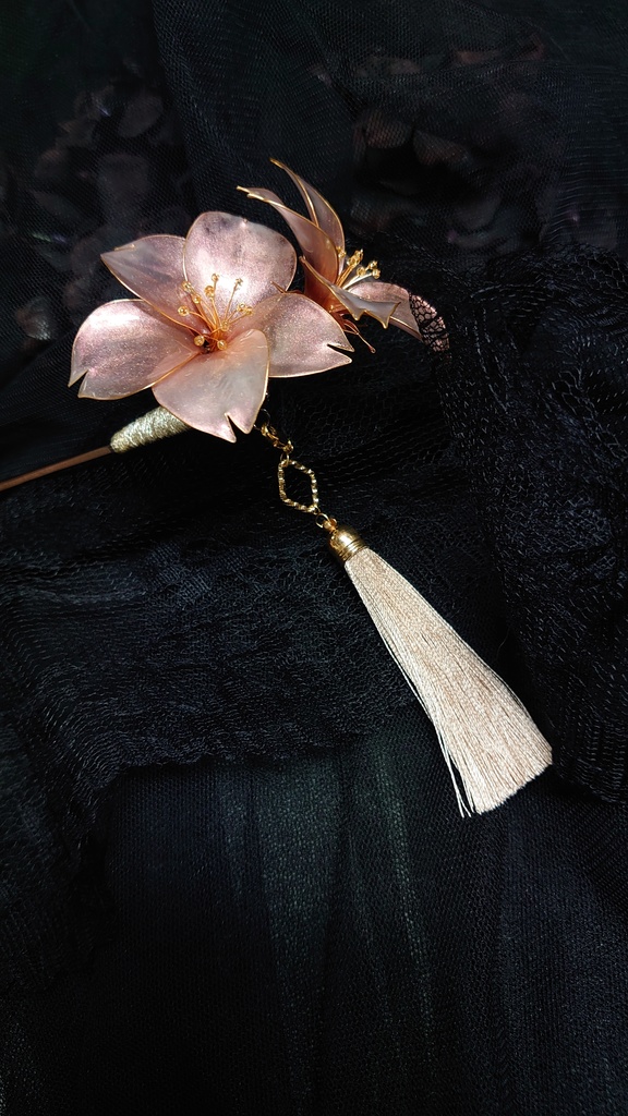 新曲イメージ(フライング)ー桜の簪-