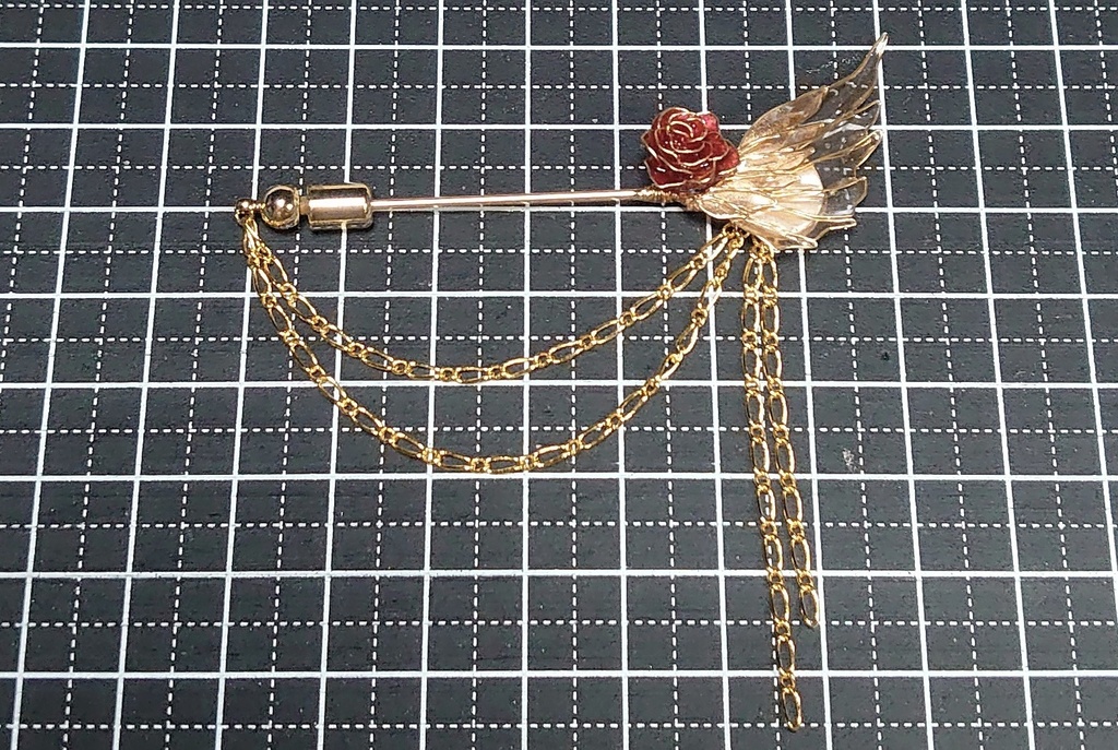 Around15周年ロゴイメージピンブローチ