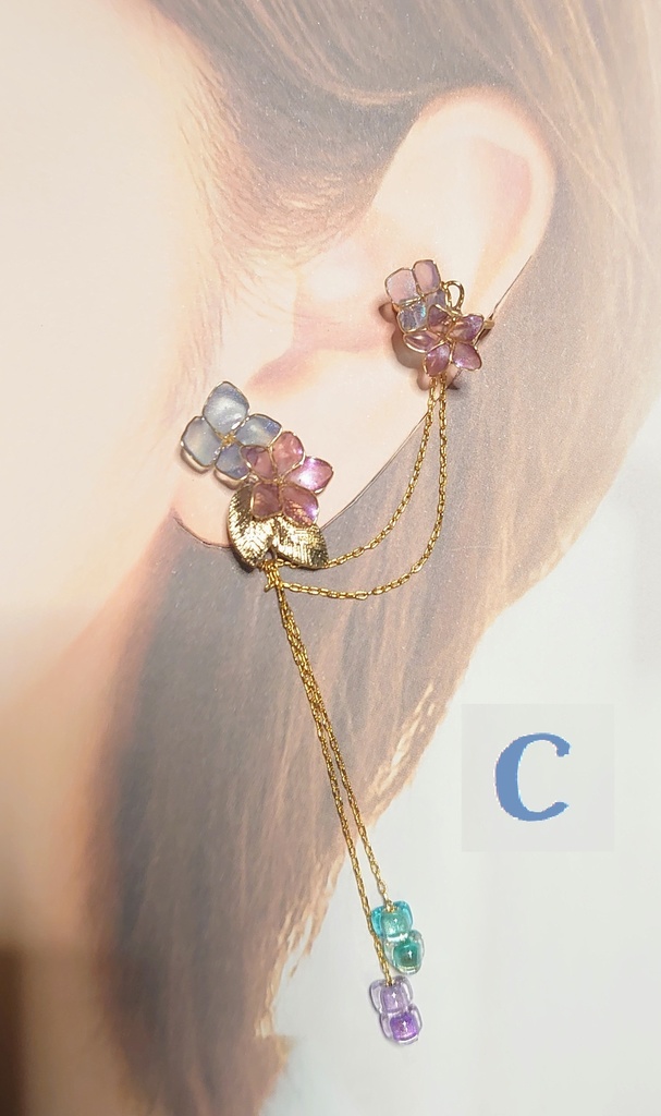 あじさいとすみれの耳飾り