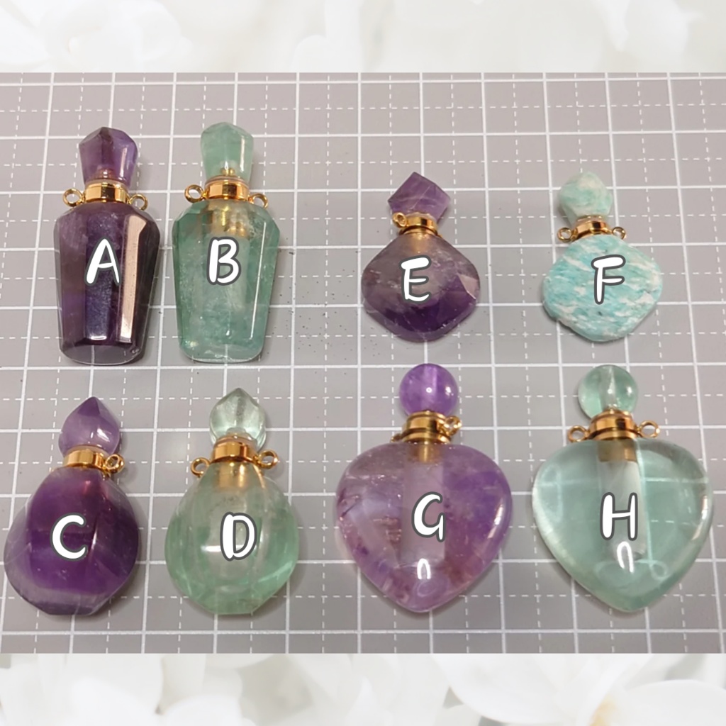 朝と夜の香水ボトルペンダント