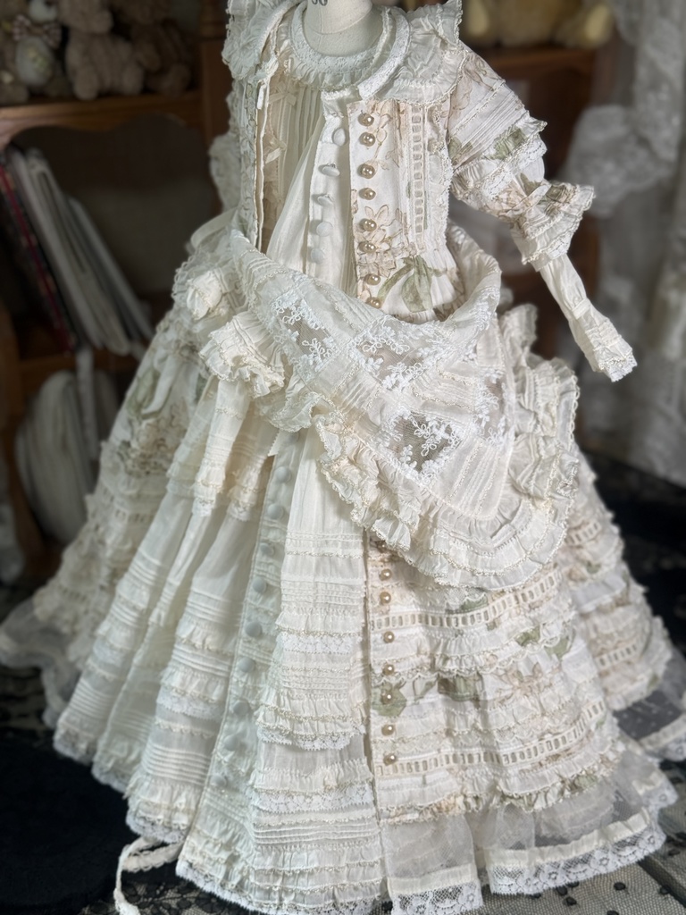 パッチワークの三角ストール