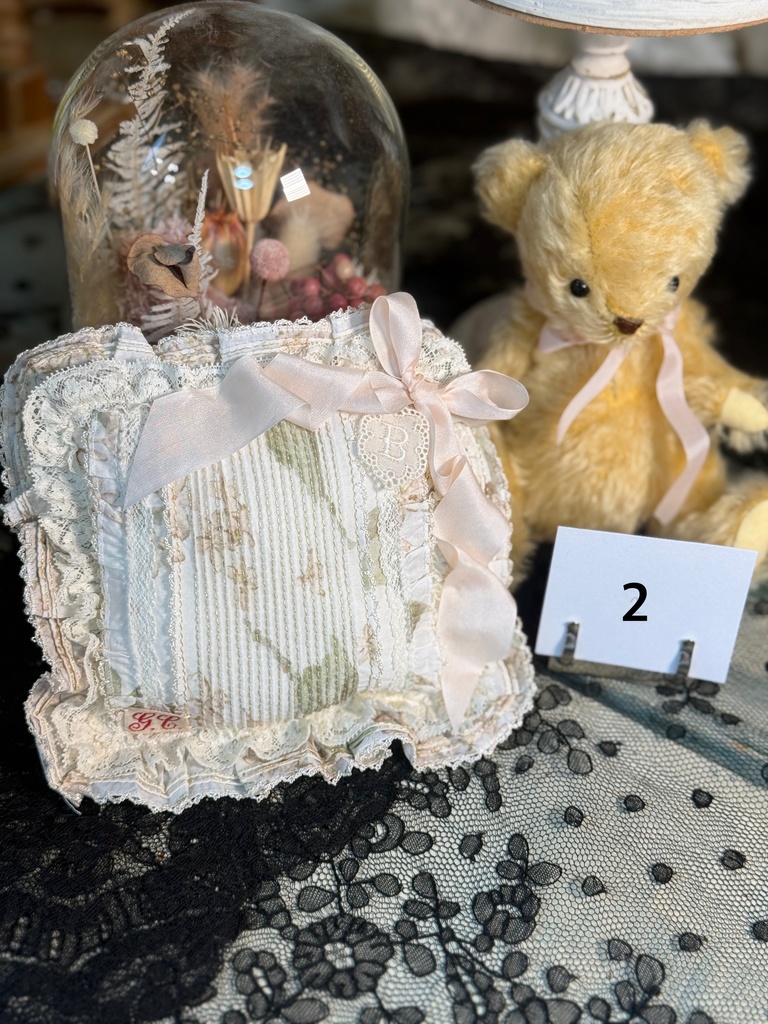 クッション【ライラック ホワイト】1〜7