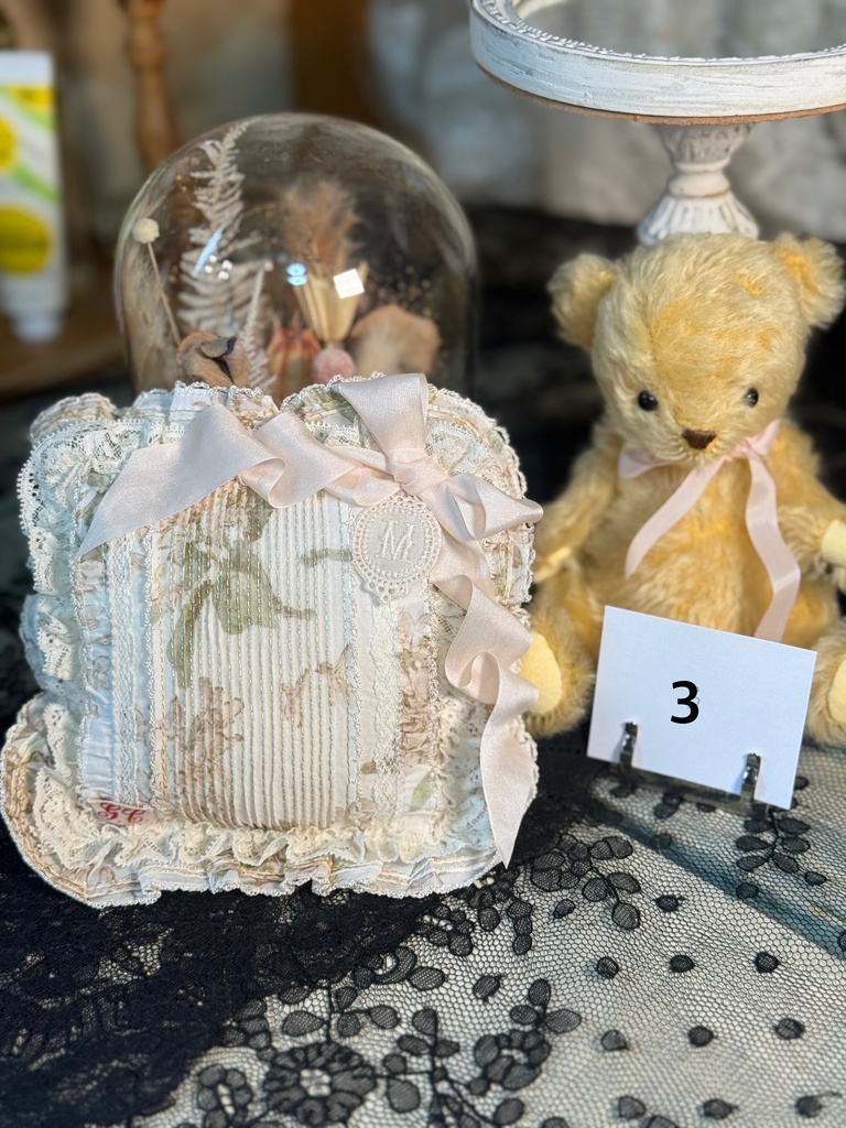 クッション【ライラック ホワイト】1〜7