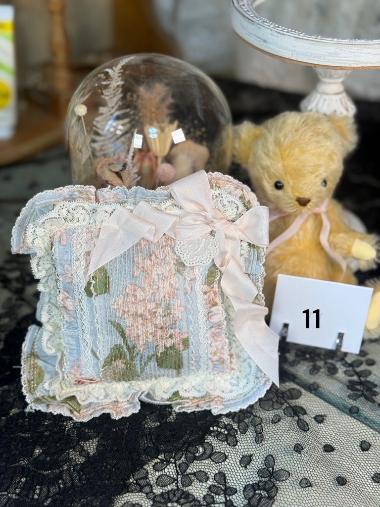 クッション【ライラック ブルー】8〜15