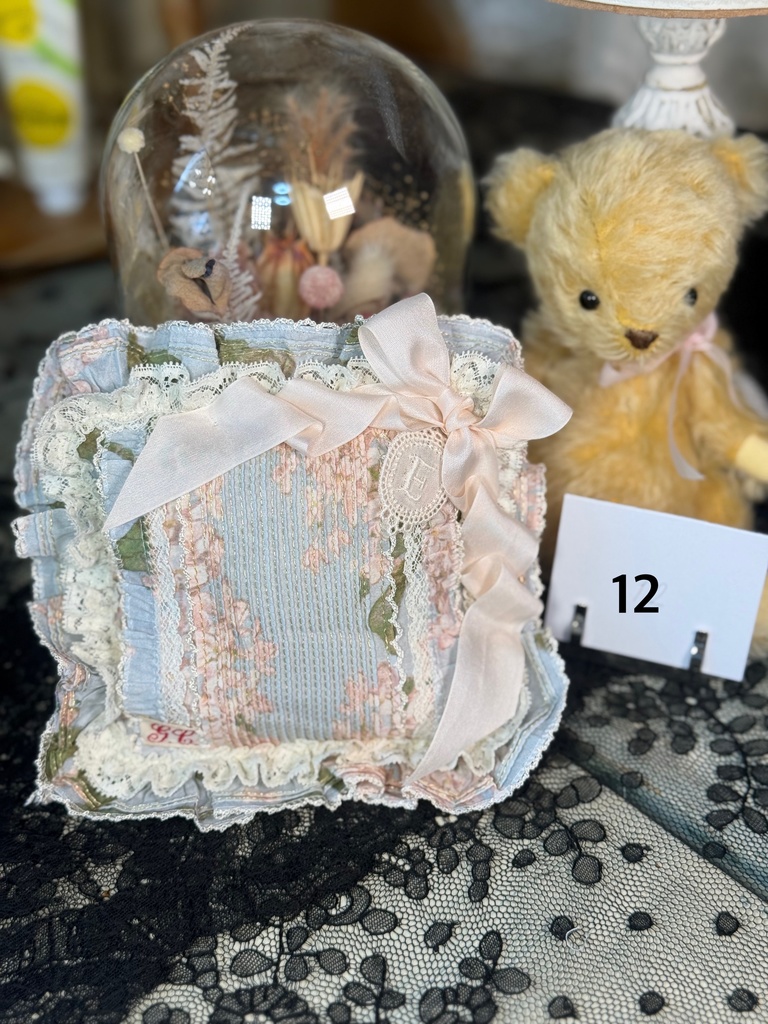 クッション【ライラック ブルー】8〜15