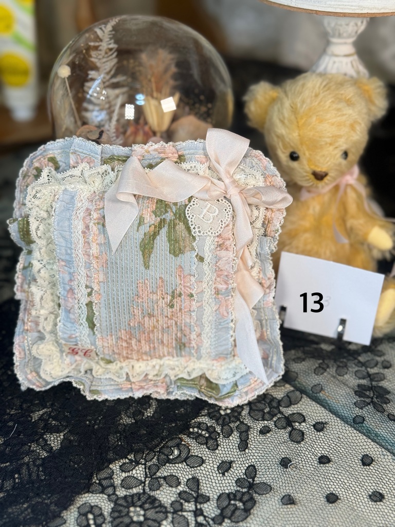 クッション【ライラック ブルー】8〜15