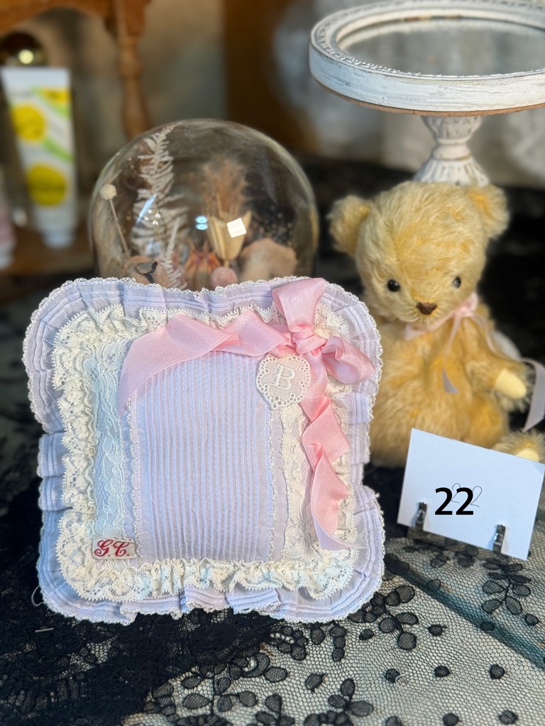 クッション【白×パープル】16〜18【ラベンダー×生成り】19〜23