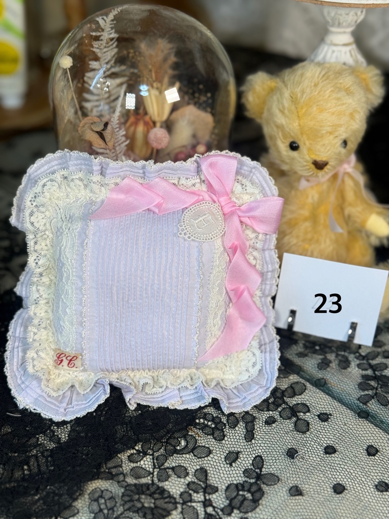 クッション【白×パープル】16〜18【ラベンダー×生成り】19〜23