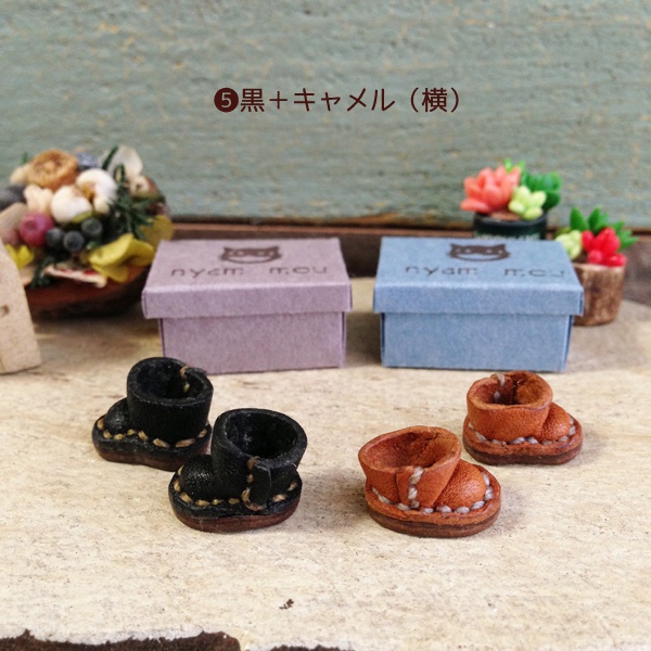 プチマスコットの小さな靴