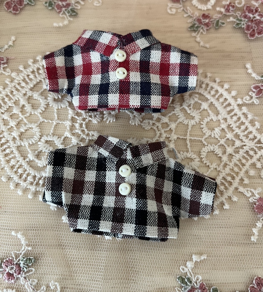 チェック柄シャツ