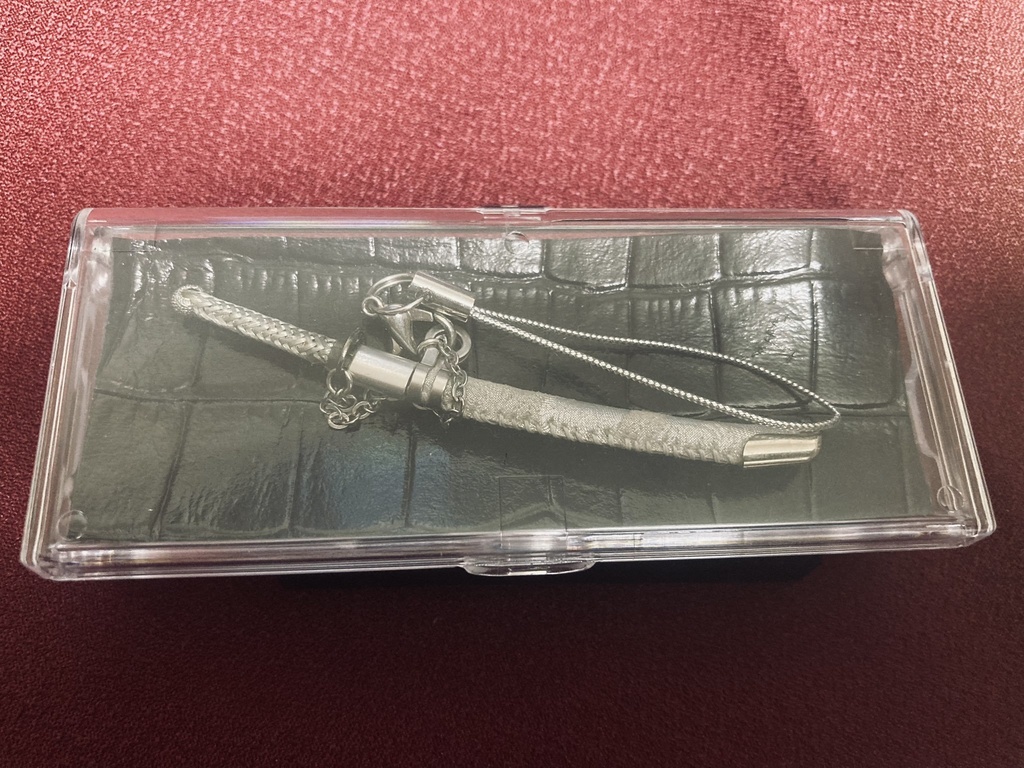 手作り日本刀ストラップ「淡雪」