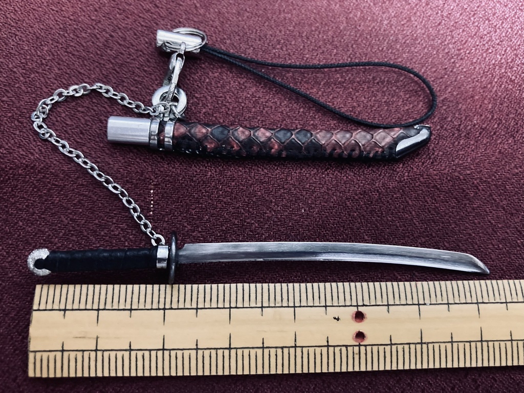 手作り日本刀ストラップ「緋炎」