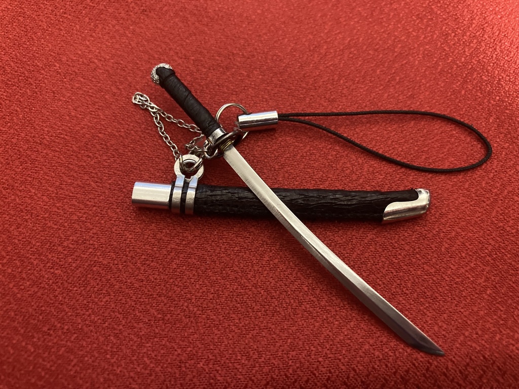 手作り日本刀ストラップ クマ革鞘(希少レザー)