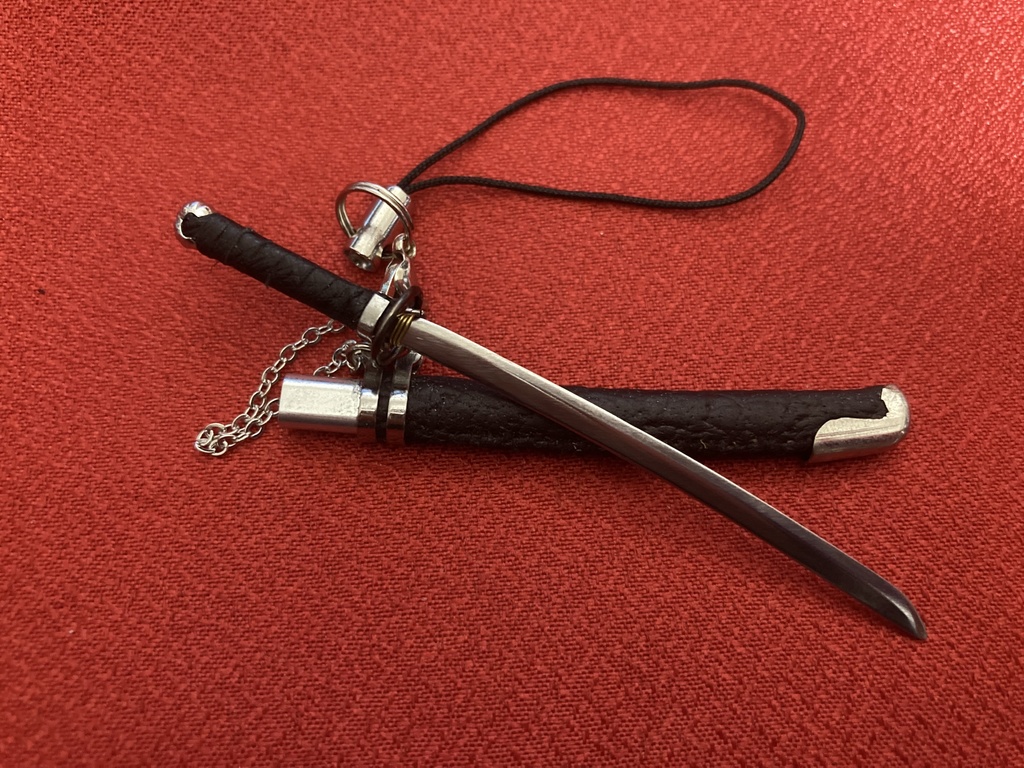 手作り日本刀ストラップ イノシシ革鞘(ジビエレザー)