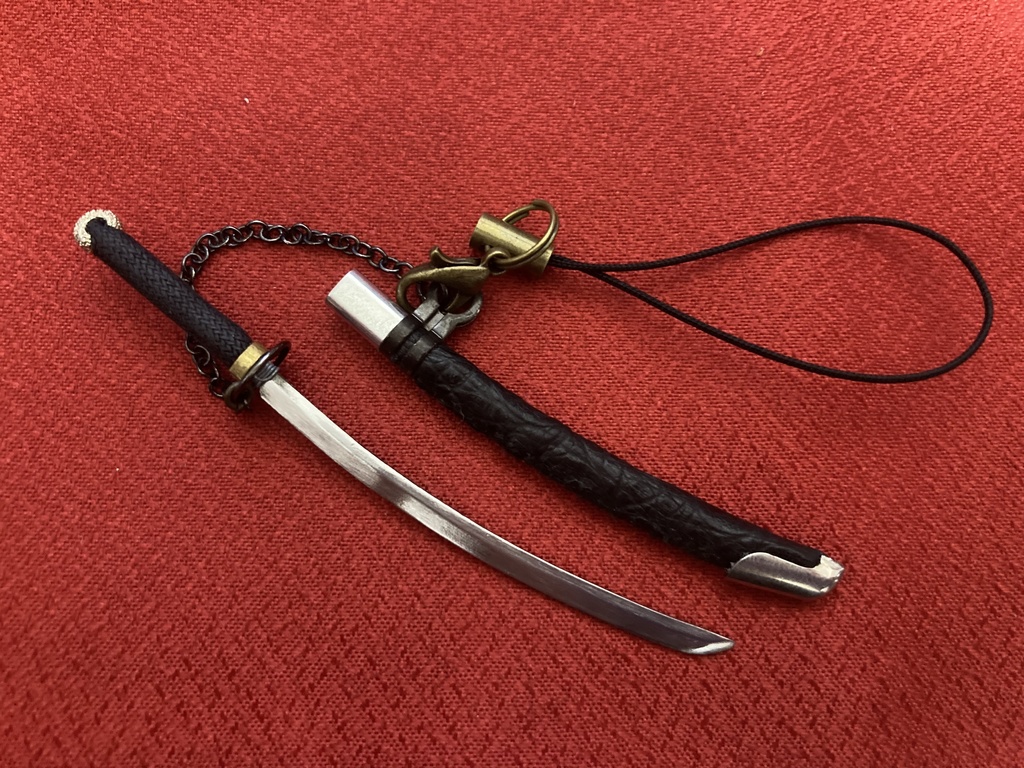 手作り日本刀ストラップ ワニ革鞘(希少レザー)