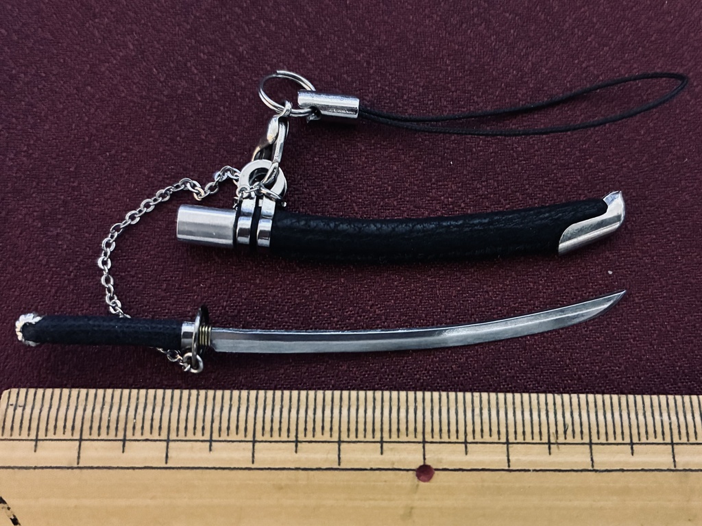 手作り日本刀ストラップ 黒鮫革鞘