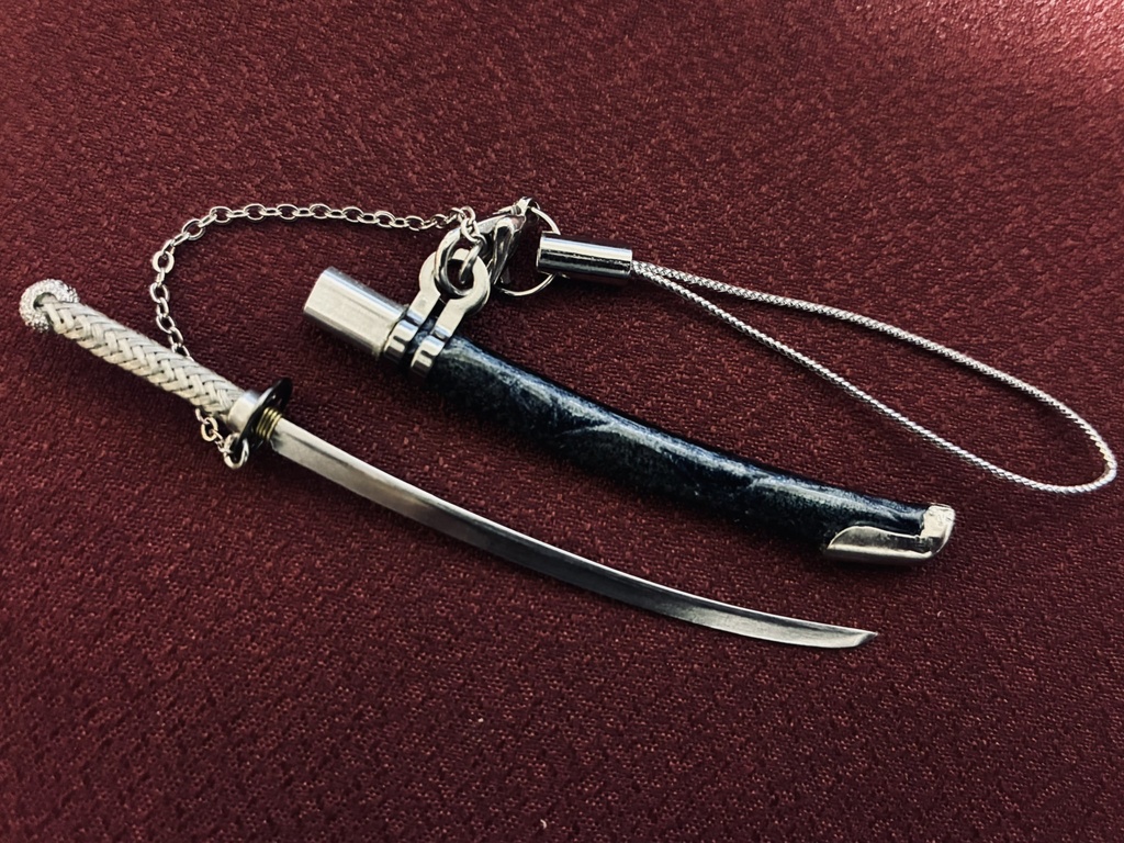 手作り日本刀ストラップ　三日月写し