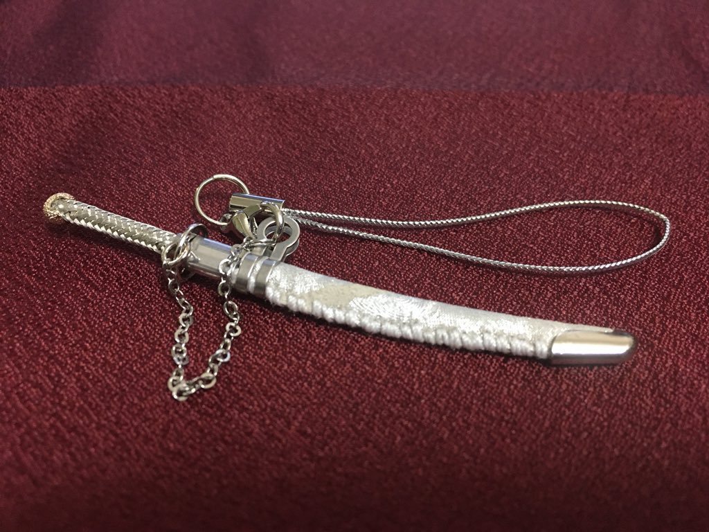 手作り刀ストラップ「OBORO」