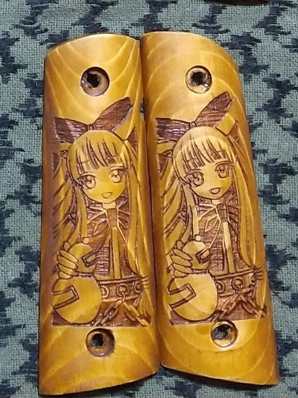 Carbon8 CO2ガスブロM45用グリップ(東方番外書籍part1)