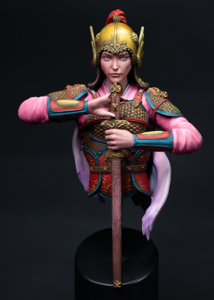 1/10 女武将胸像
