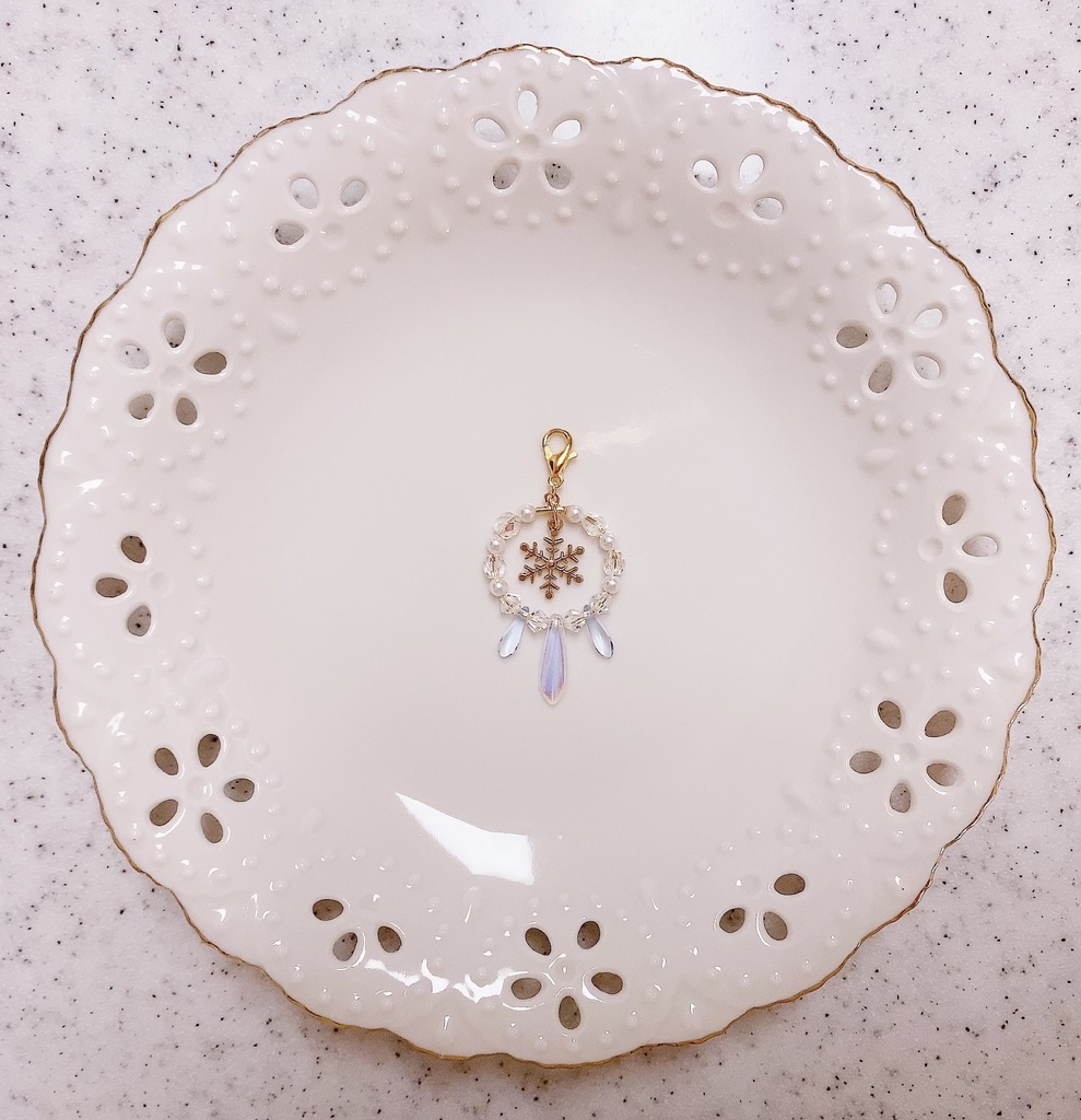 雪の結晶のチャーム〜ホワイトver.〜