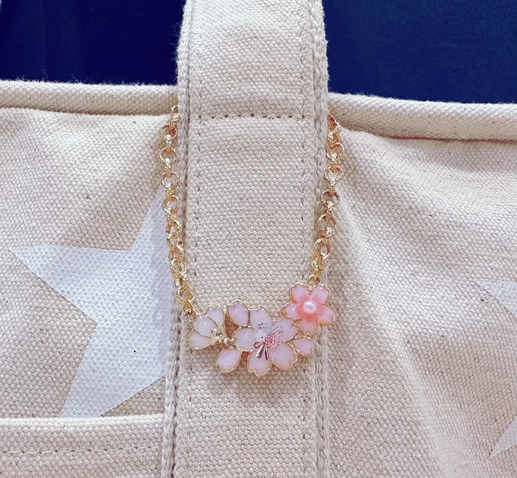 桜のバッグチャーム