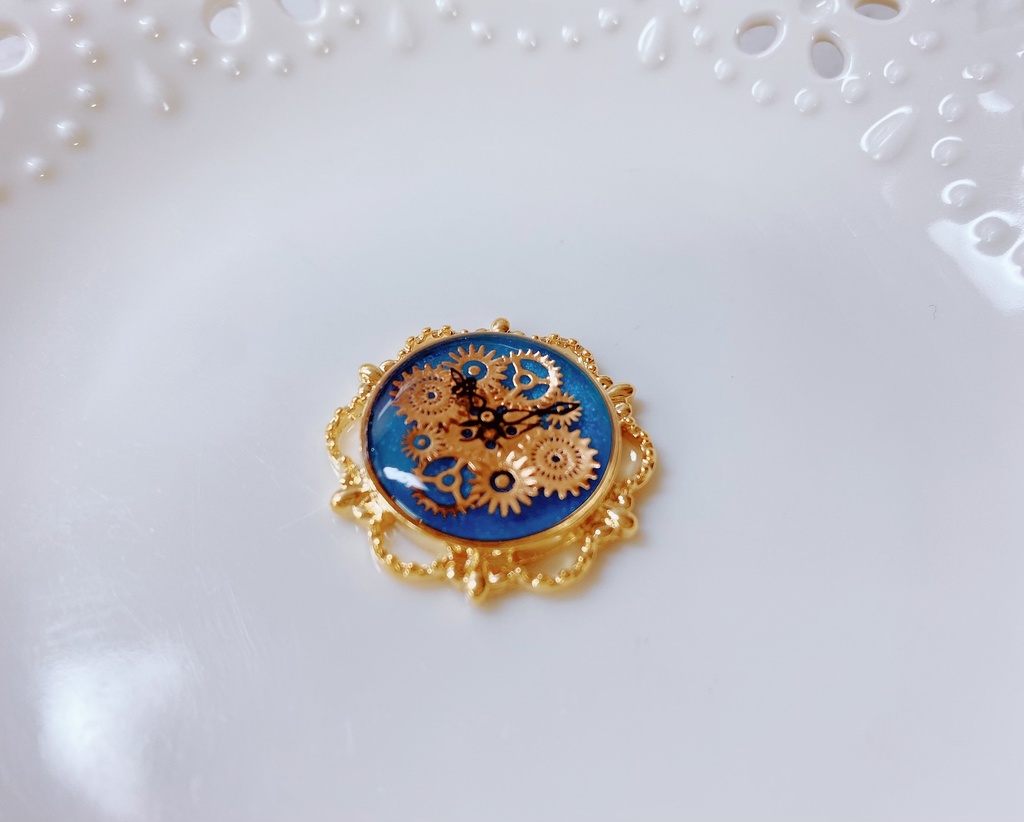 歯車の腕時計風ブレスレット