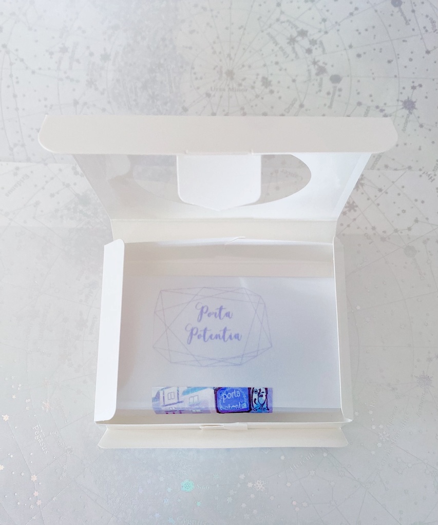 クリスマスリースの耳飾り